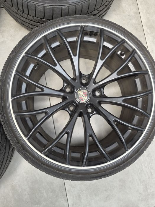 Jantes Porsche 19 5x130 com pneus
