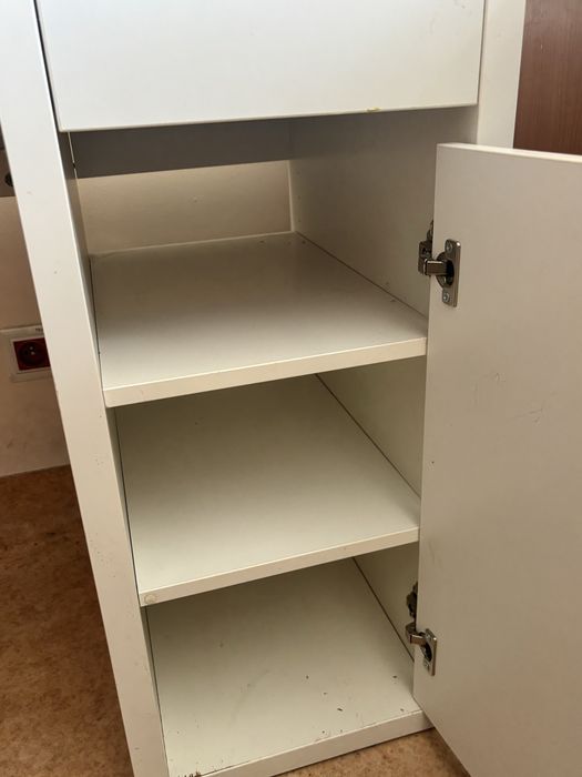 Biurko ikea w dobrym stanie