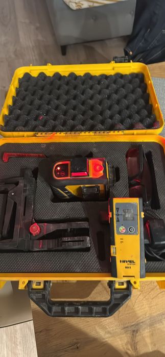 Sprzedam laser  krzyżowy