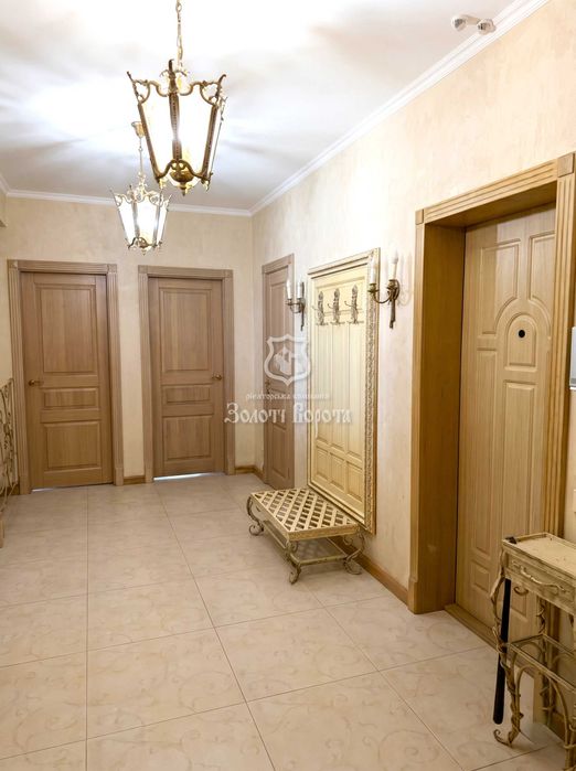 Квартира, 3к. Дизайнерський ремонт. Марії Лагунової, 18б, місто Бровари