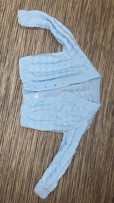 Niebieski sweterek krótki dziewczynka 98 cm