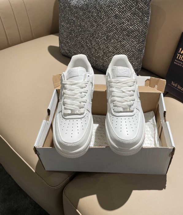 Buty Nike Air Force 1 Białe R.43