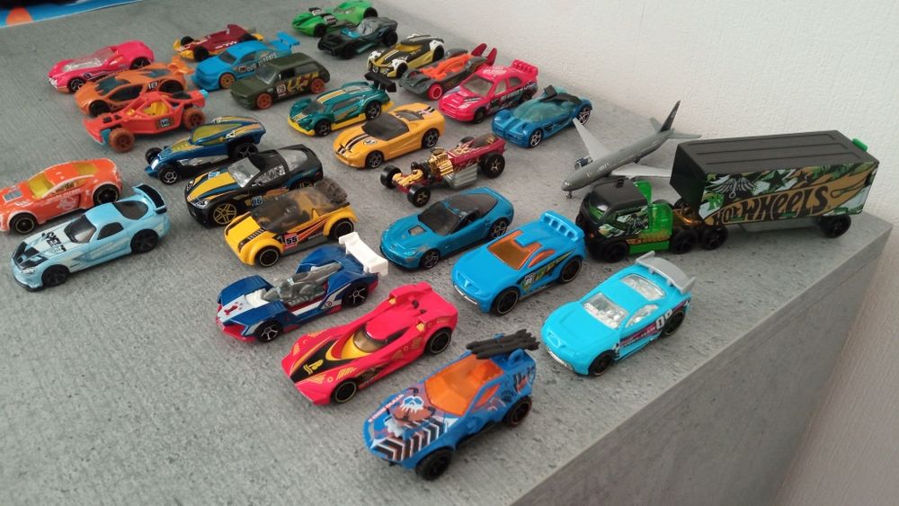 Машинки хотвилс оригинал