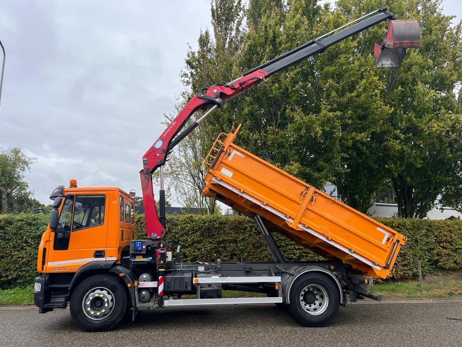 IVECO EUROCARGO 19Ton 250cv GRUA BASCULANTE SÓ 100.000KM  OPORTUNIDADE