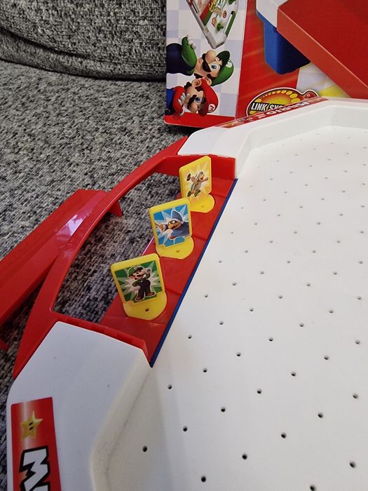 Super Mario Air Hockey (Cymbergaj)