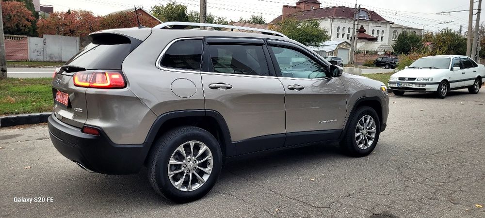 Jeep Cherokee Latitude Lux 2021 3.2 AWD