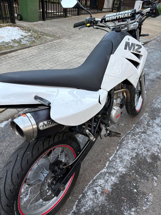 MZ 125 SM supermoto