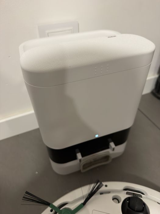 Aspirador Robô ROOMBA 105 COMBO