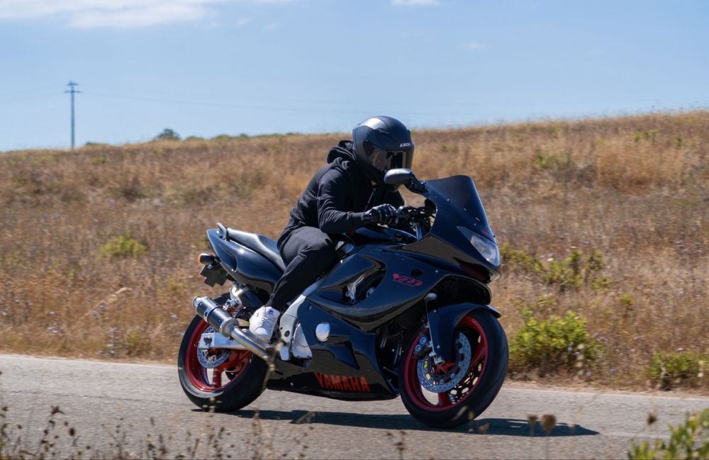 Yamanha 600R (25KW livrete)