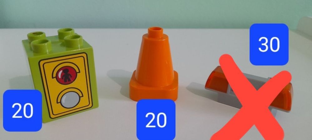Деталі lego duplo машинки звірі дерева