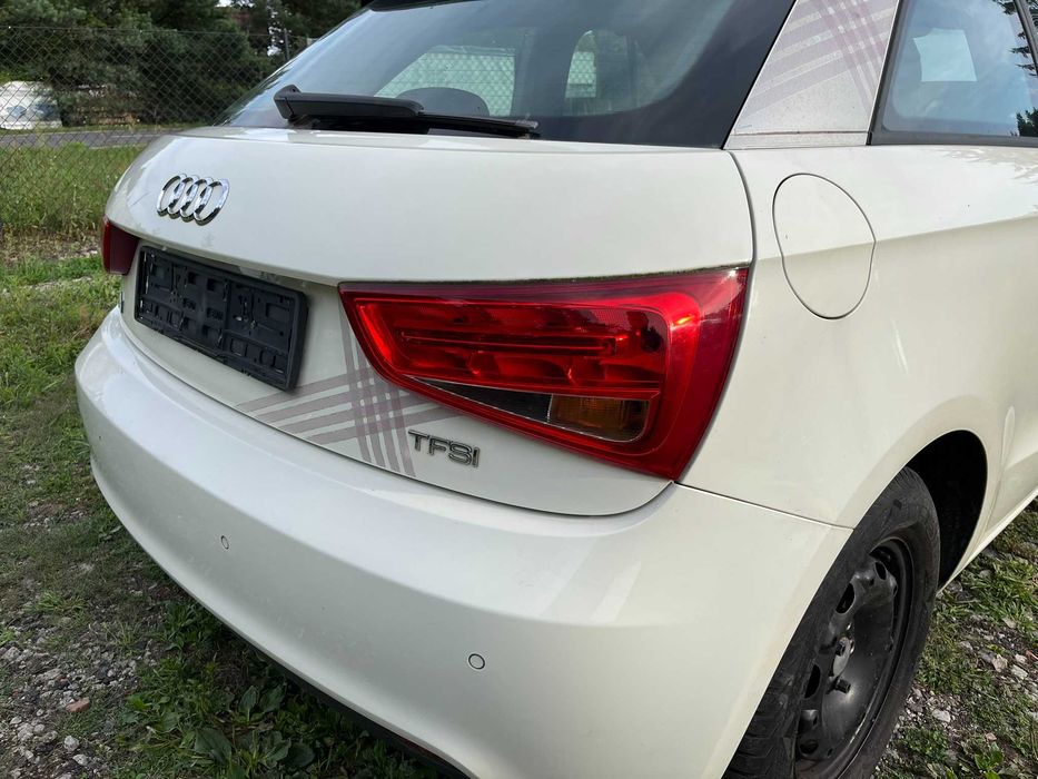 klapa szyba tył tylna tylnia audi a1 8x0 8x3 3 drzwi 2010 – 2014 ly9k