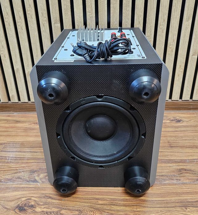 Subwoofer aktywny JBL SUB200/230