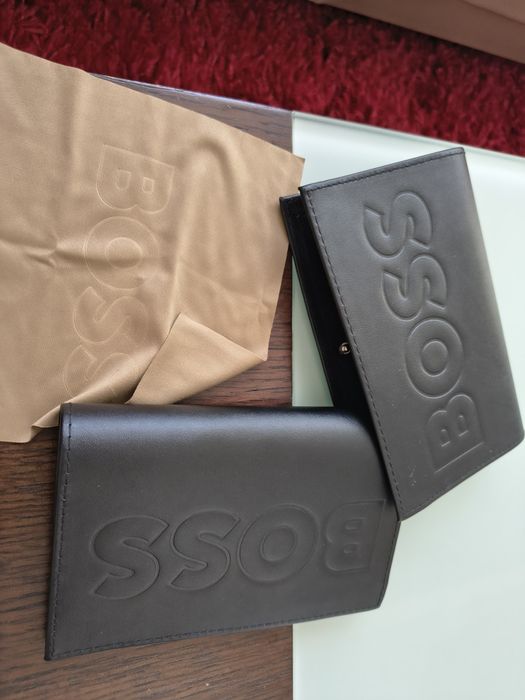 Boss etui efektowne wielofuncyjne UNIKAT