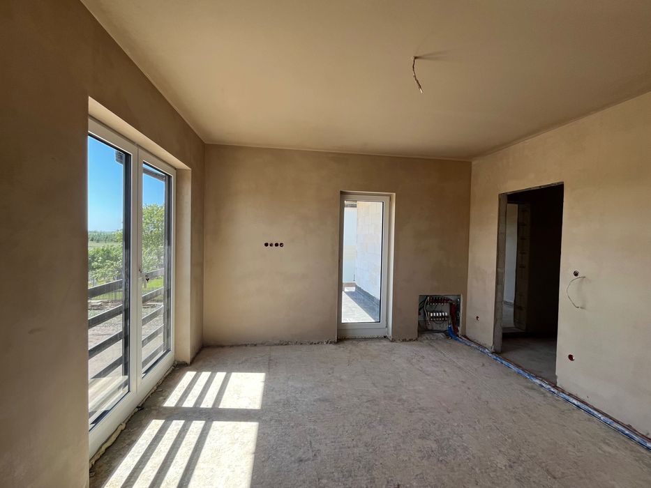 Tynki maszynowe - Gipsowe, Cementowo-wapienne