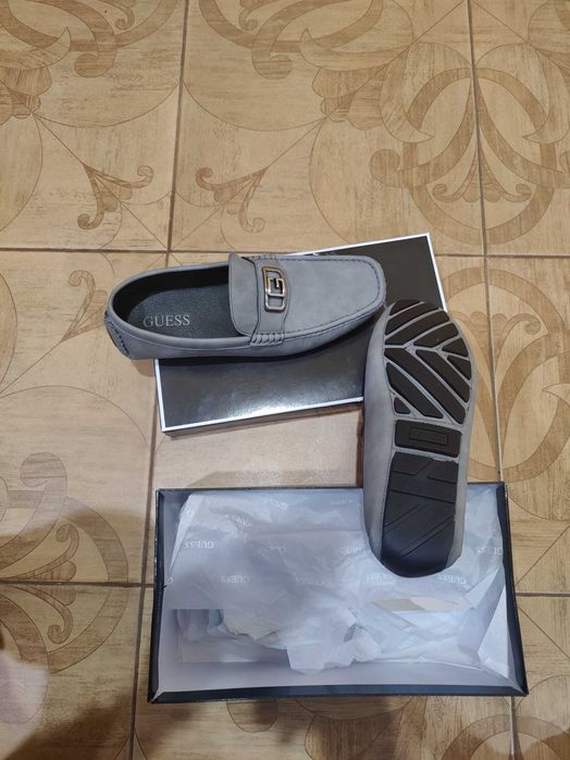 Мокасіни Guess нові