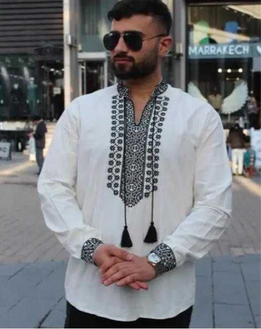 Чоловіча вишиванка розмір S-L