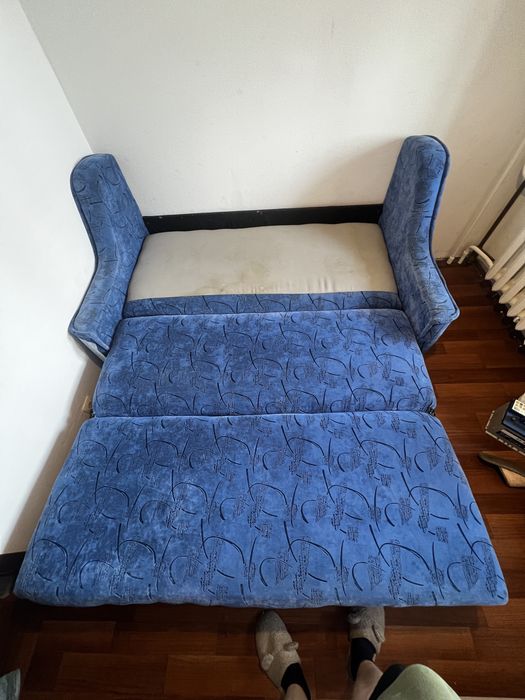 Продам диван викатний (розкладний)