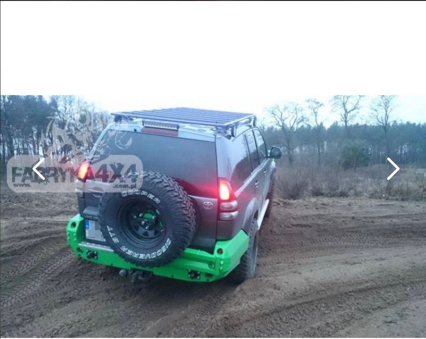 Uchwyt koła zapasowego Fabryka 4x4 – wersja bez koła zapasowego na klapie bagażnika do Toyoty Land Cruiser J120 2002-2009