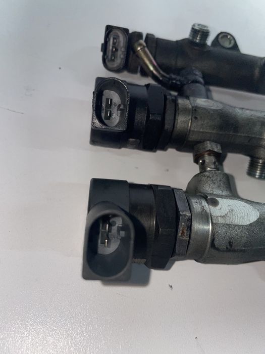 Датчик тиску палива клапан BMW X5 e53 m57n топливная рампа бмв