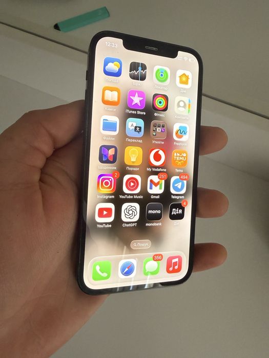Продам iphone 12