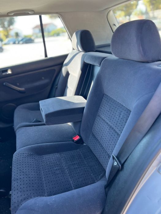 Volkswagen Golf 1.4 Gasolina – 1999