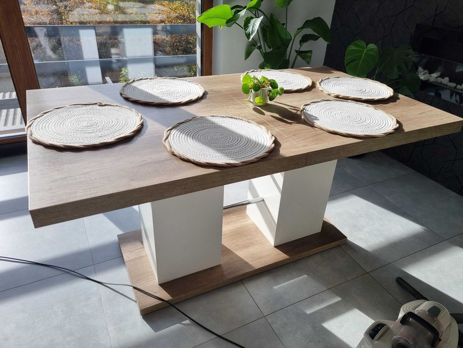 Stół rozkładany prostokątny