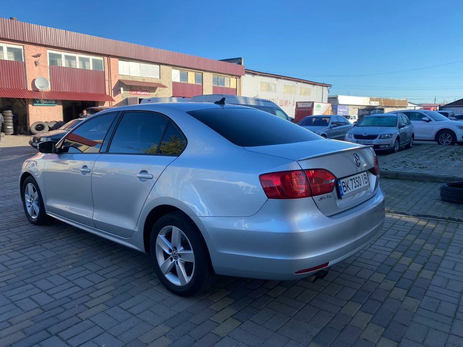 Фольксваген Джетта 2.0 TDI Акпп"мокра" DSG 250