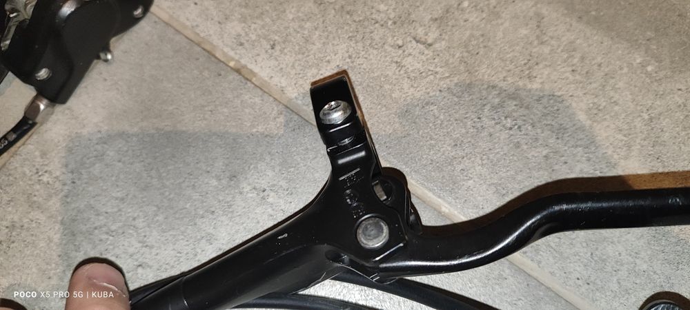 Klamki hamulcowe i zaciski hydrauliczne shimano