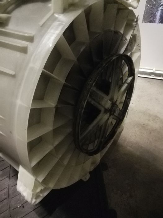 Pralka Samsung 8kg pierze sprawna na czesci WF80F5E0W2W