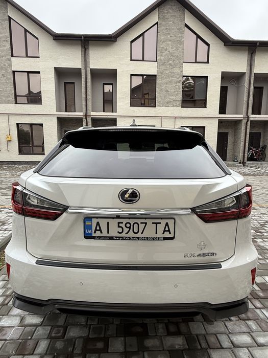 Продам lexus rx 450h 2019