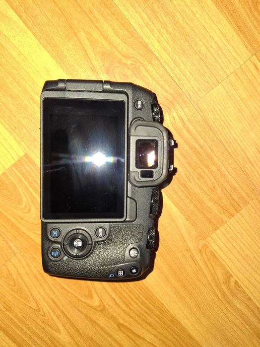 Canon RP corpo + 2 baterias + flash C 430EXII + pilhas recarregáveis