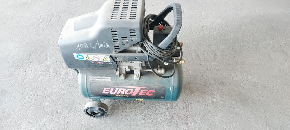 Kompresor 24L 230V silnik miedziany