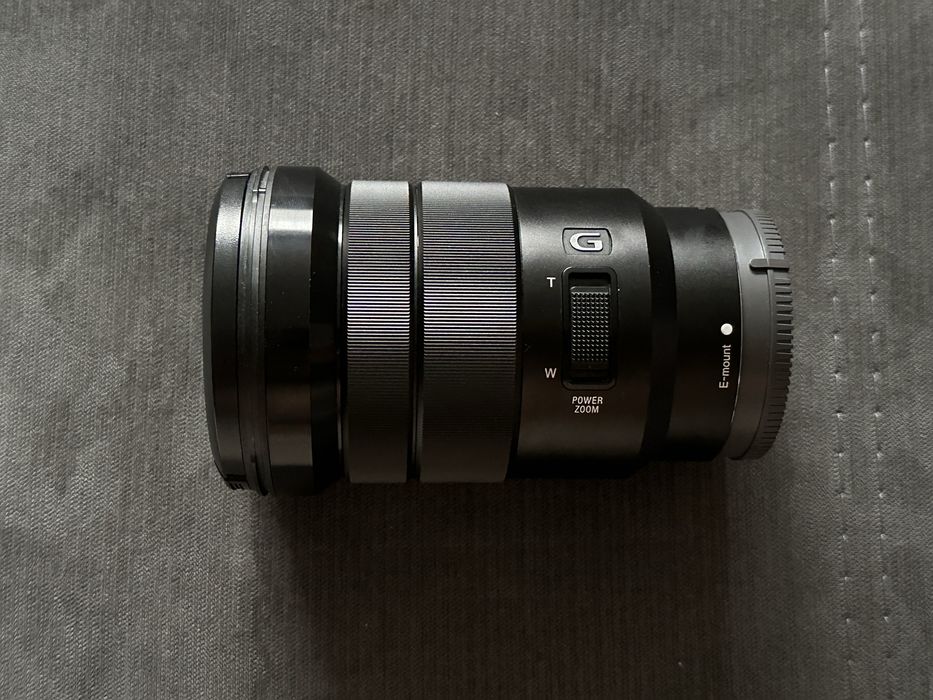 Sony A6400 + Sony 18-105mm F4 G OSS