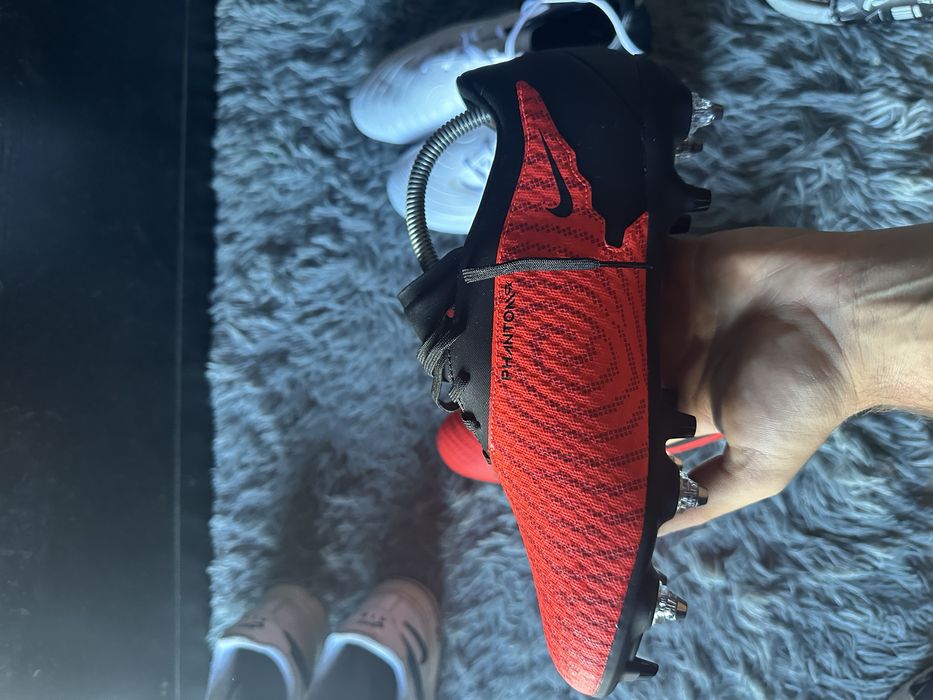 Chuteiras Nike Phantom GX