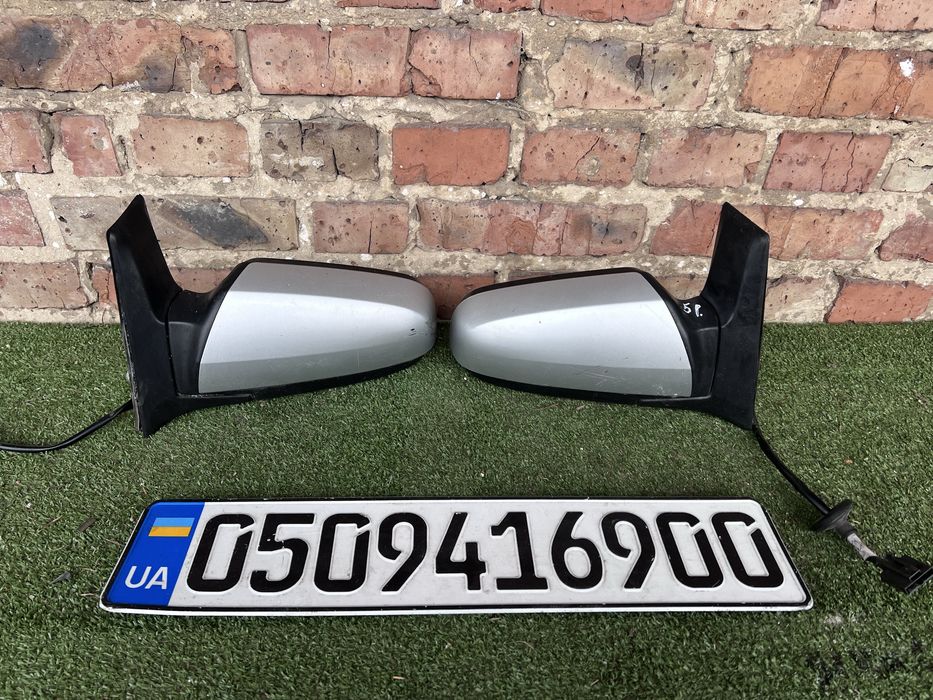 Зеркало Opel Zafira B опель зафіра б