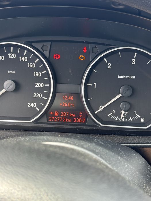 Bmw 118d carro sem nada apontar