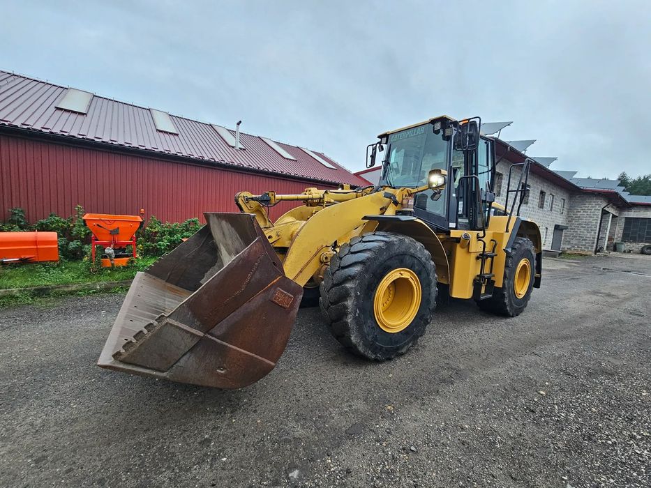 Caterpillar 962G  Sprowadzona ze Szwecji