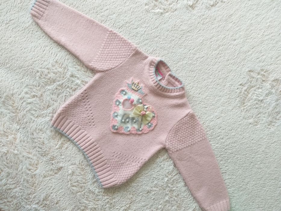 Продам светрик на дівчинку