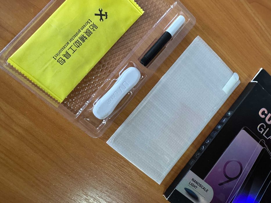 Захисне скло для телефона Xiaomi Mi 10 / Mi 10 Pro нове