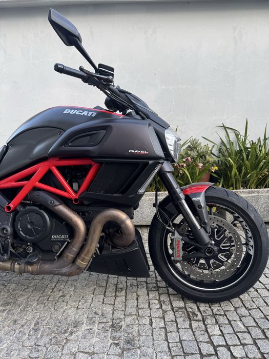 Ducati Diavel Carbon