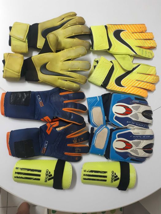 Luvas de guarda redes 4 unidades e 1 par caneleiras Adidas