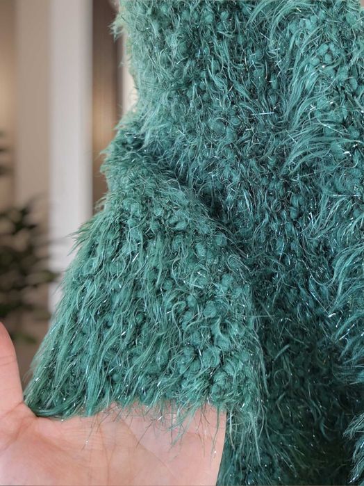 Włochaty Sweter Wełniany Kardigan Narzutka A'la Szal Z Rękawami Damski