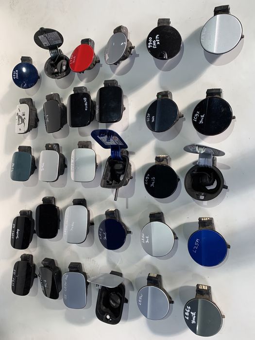 Лючок крышка бензобака топливного бака Passat B6 Golf 5 Skoda A5 Fabia