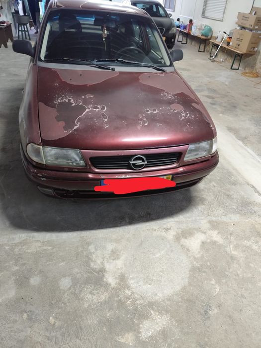 Opel Astra F - traseira longa