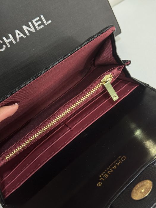 Чорний жіночий гаманець Шанель