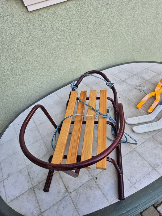 Санки/Снежколеп/клюшки с шайбой