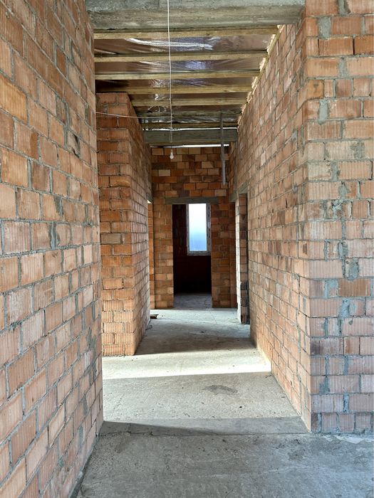 Будинок з газом  на в'їзді у Ворзель , поруч з Бучею. 135 000 $