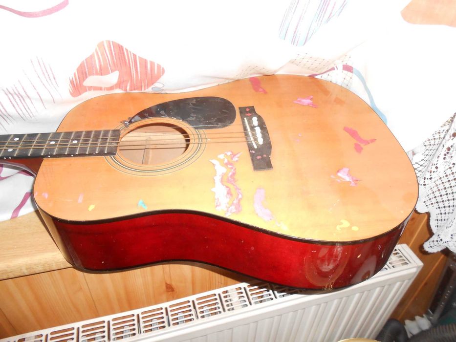 Gitara akustyczna