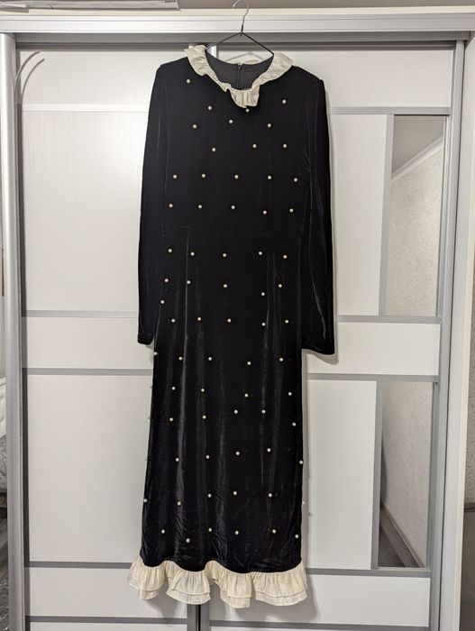 Оксамитова сукня неймовірно ніжна