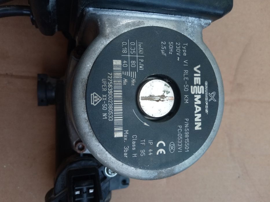 Pompa obiegowa Viessmann vitodens  Grundfos